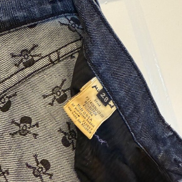 RARE 7 FOR ALL MANKIND SKULL-CUFFED LOWRISE CAPRI SZ 28 - Picture 8 of 12